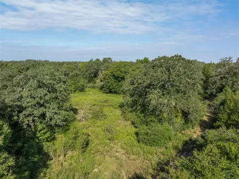 2997 County Road 258 Cameron TX 76520