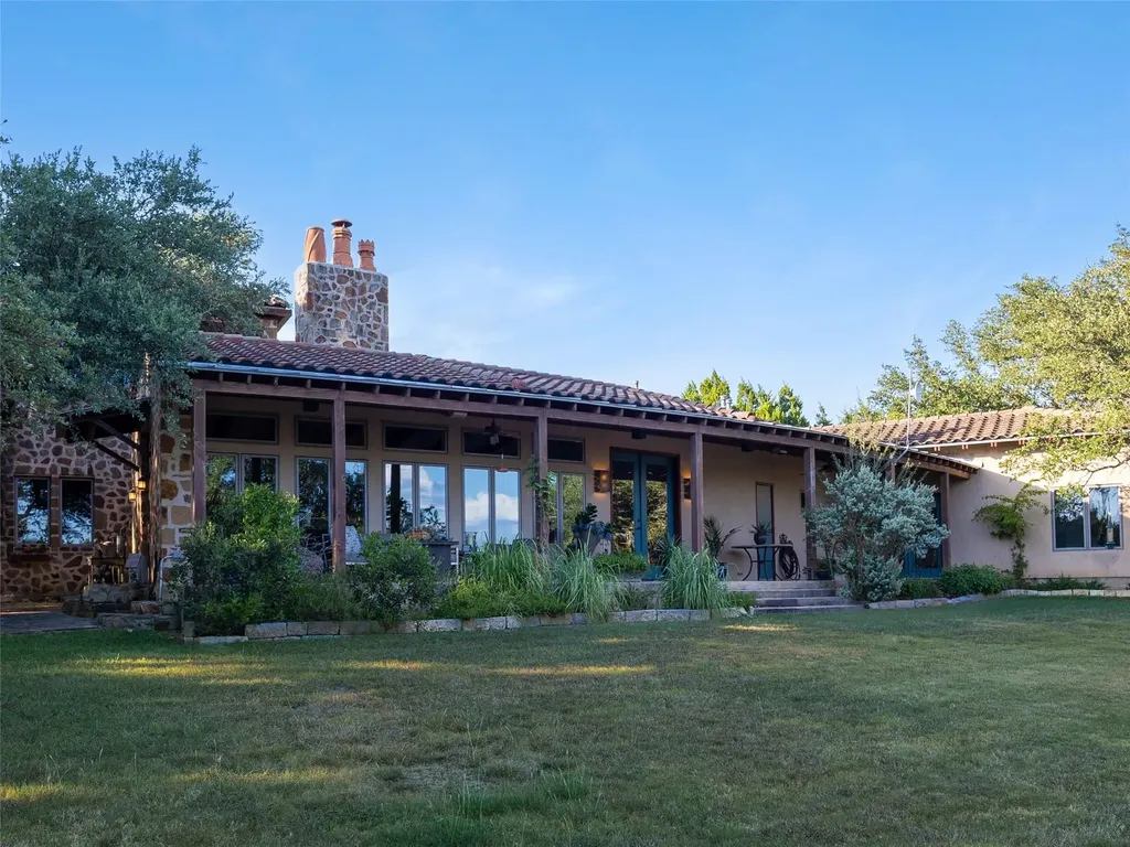 5818 Ranch Road 165 Blanco TX 78606