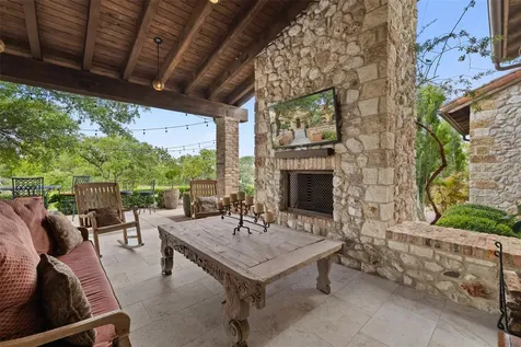 418 Cattle Trail Drive Dripping Springs TX 78620