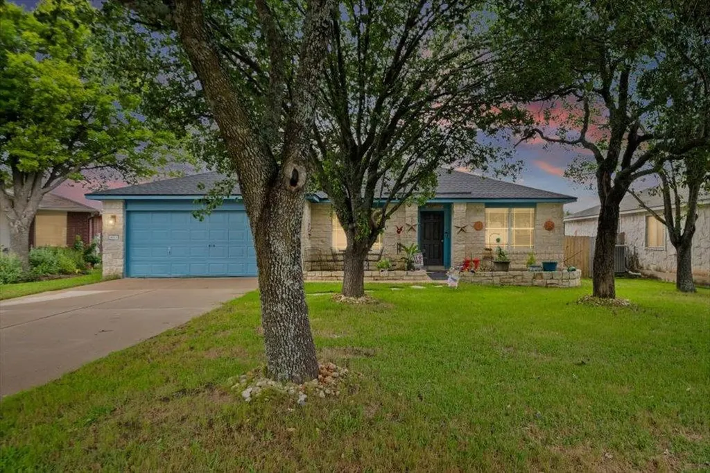 4113 Natural Bridge Court SW Round Rock TX 78681