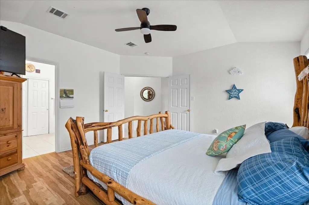 4113 Natural Bridge Court SW Round Rock TX 78681