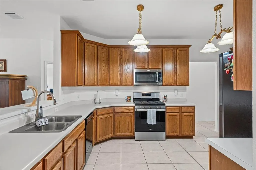 4113 Natural Bridge Court SW Round Rock TX 78681