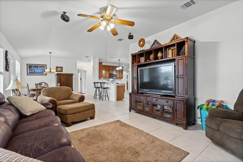 4113 Natural Bridge Court SW Round Rock TX 78681