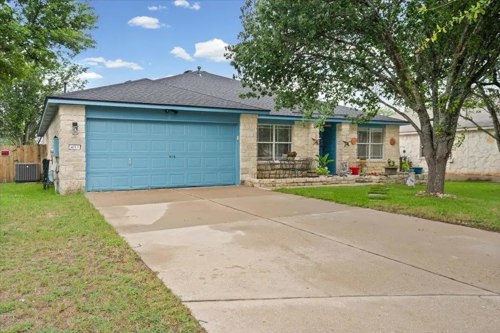 4113 Natural Bridge Court SW Round Rock TX 78681