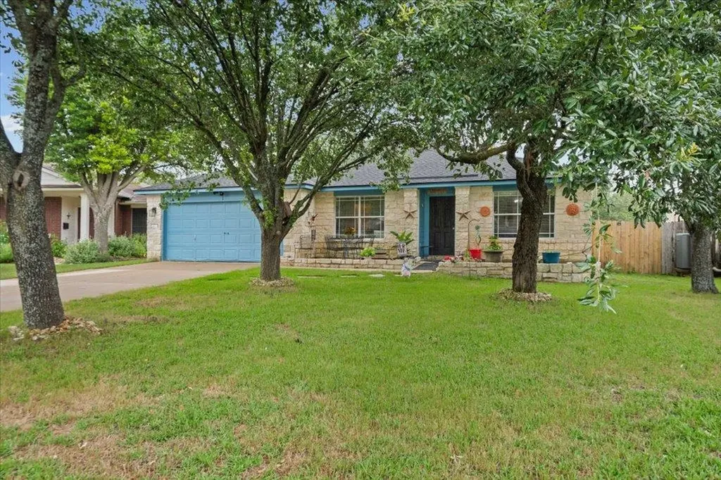 4113 Natural Bridge Court SW Round Rock TX 78681