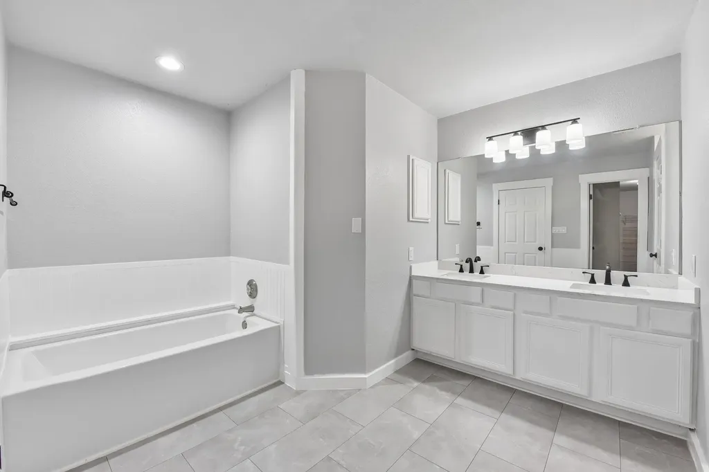 3821 Tailfeather Drive Round Rock TX 78681