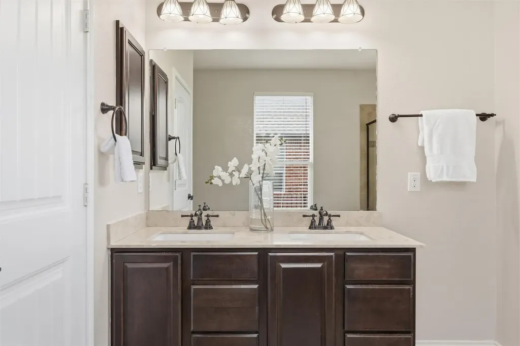 31316 Kingsway Road Georgetown TX 78628