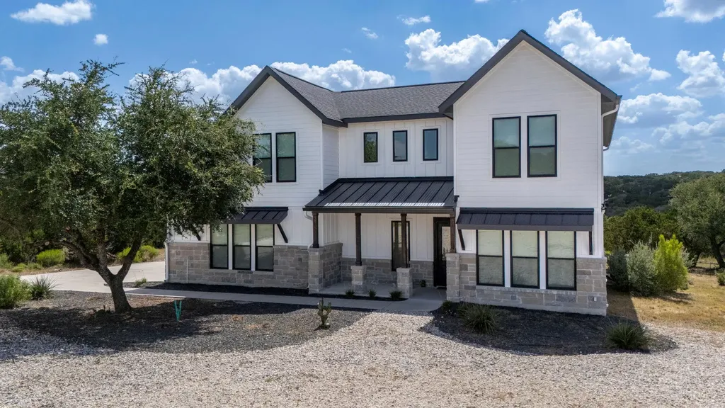 1153 Hidden Forest Canyon Lake TX 78133