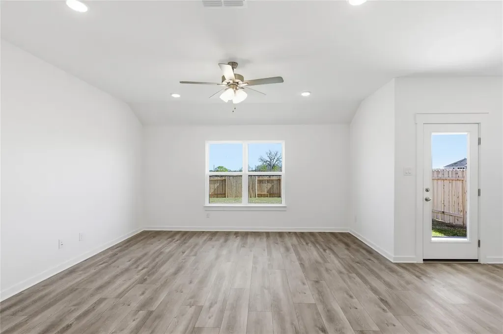 191 Oriole Street Kyle TX 78640