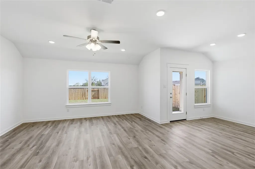 191 Oriole Street Kyle TX 78640