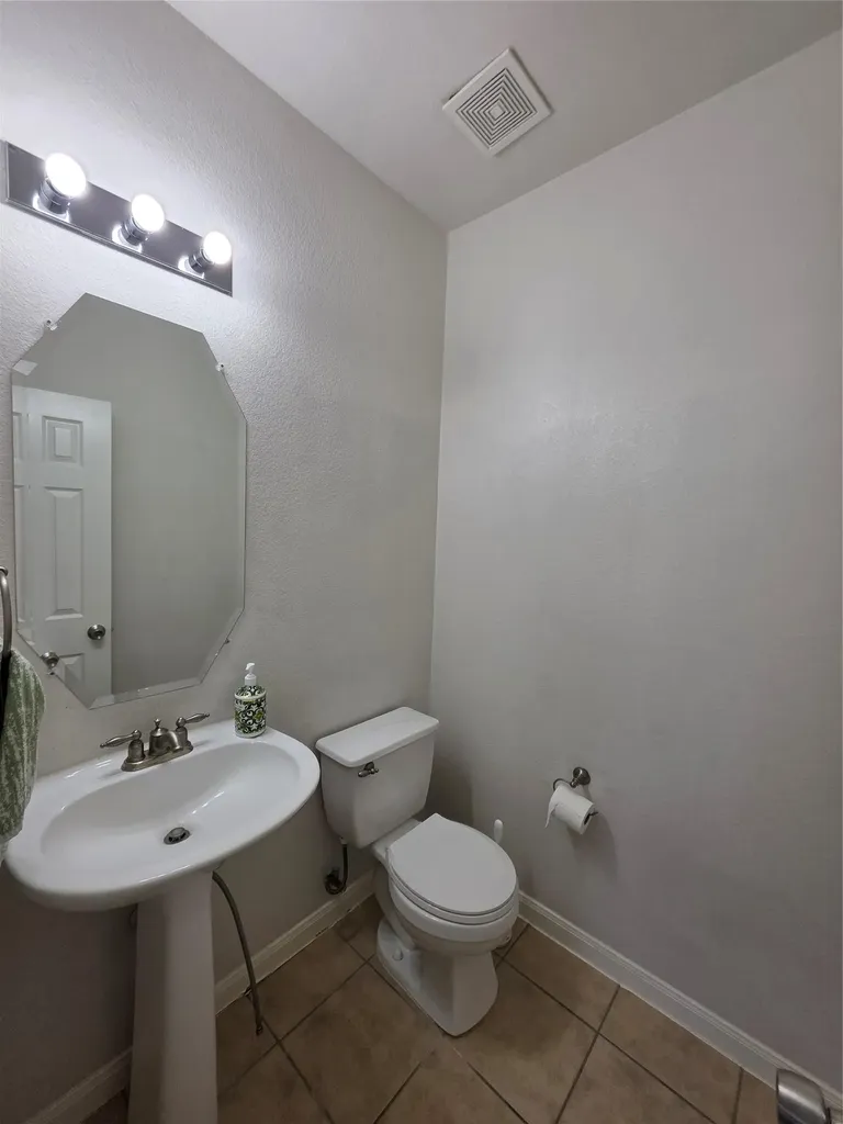 148 Black Cap Run Buda TX 78610