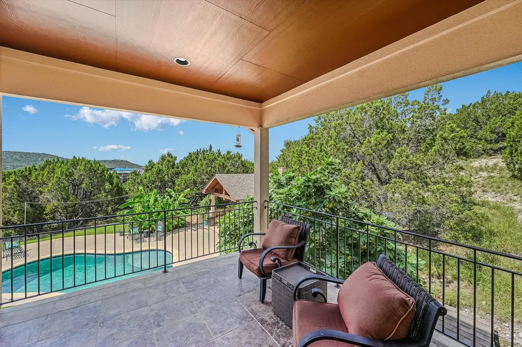 17309 Northlake Hills Drive Jonestown TX 78645