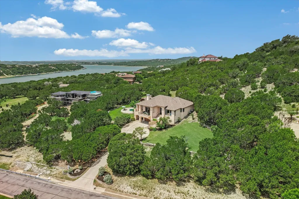 17309 Northlake Hills Drive Jonestown TX 78645