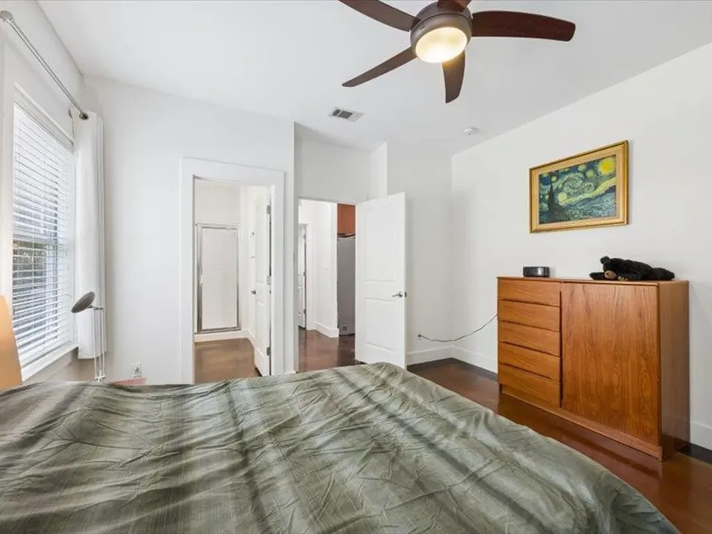 3211 Holton Street Austin TX 78702
