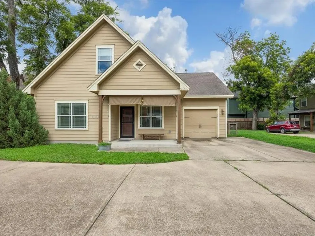 3211 Holton Street Austin TX 78702