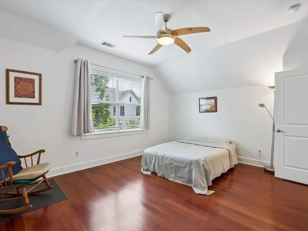 3211 Holton Street Austin TX 78702