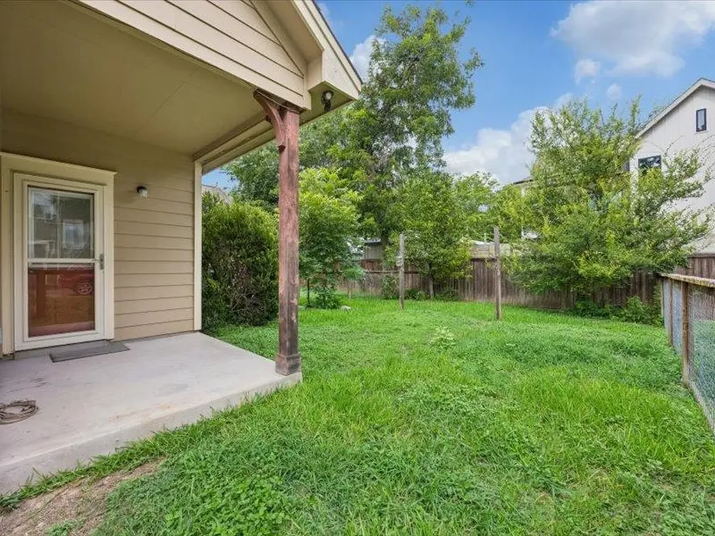 3211 Holton Street Austin TX 78702
