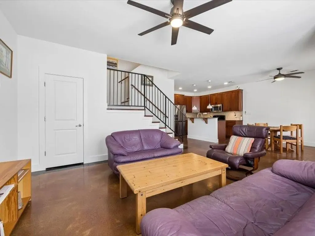 3211 Holton Street Austin TX 78702