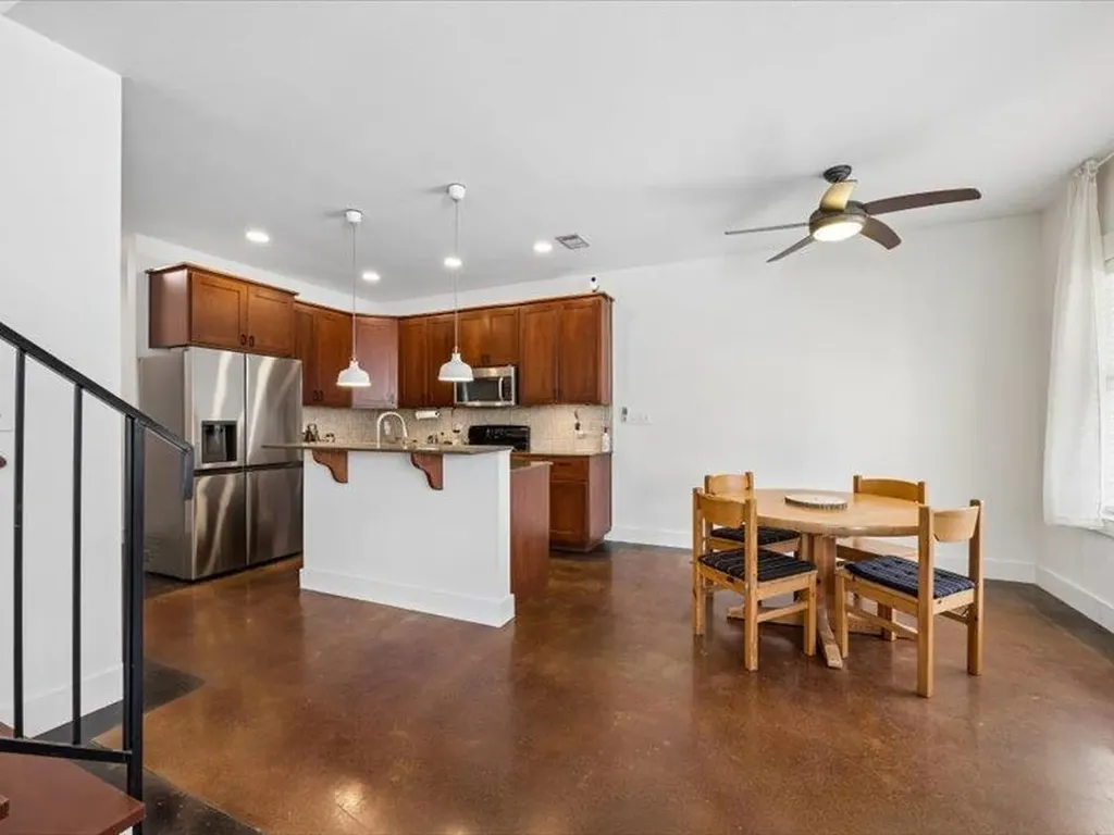 3211 Holton Street Austin TX 78702