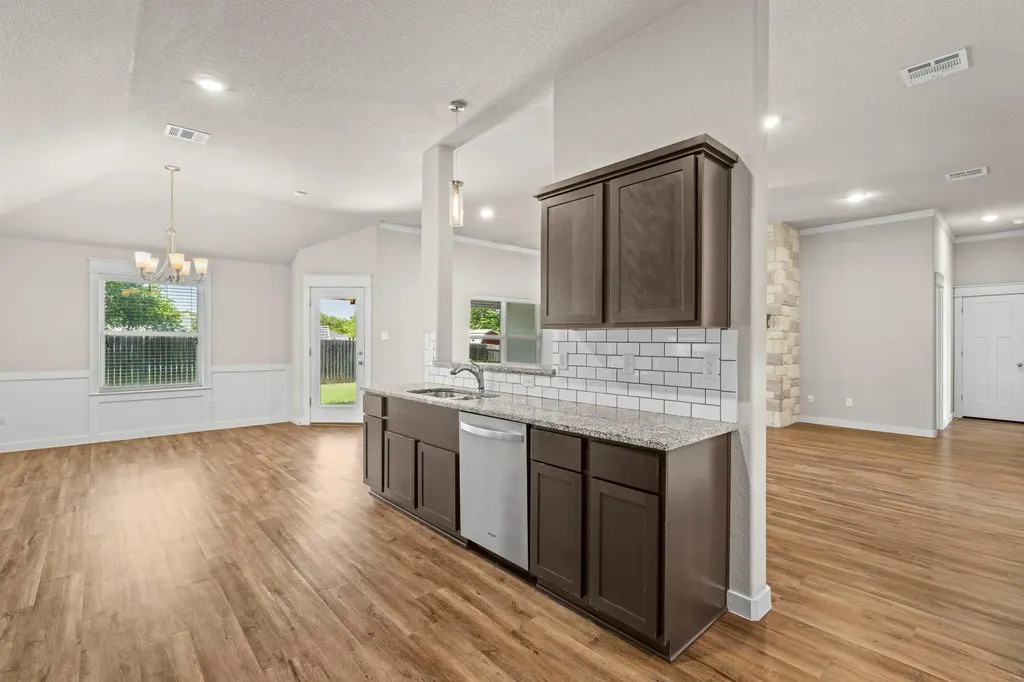 445 Bella Rose Drive Belton TX 76513