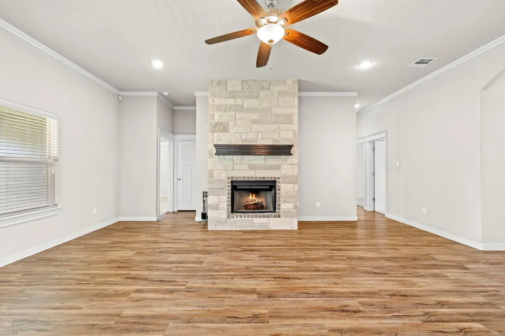 445 Bella Rose Drive Belton TX 76513
