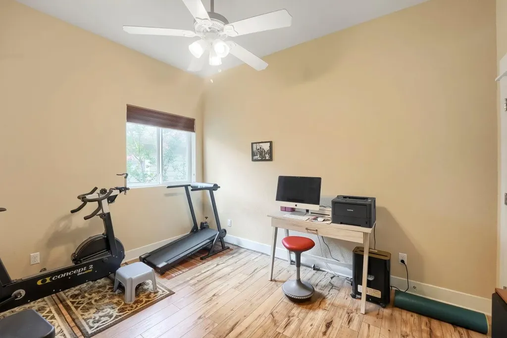 805 Waterfall Way Austin TX 78753