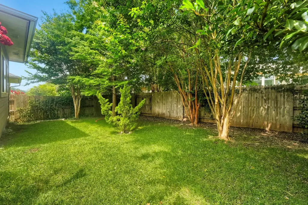 805 Waterfall Way Austin TX 78753