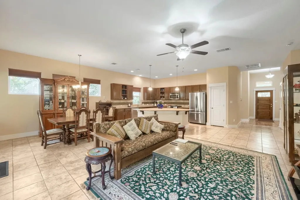 805 Waterfall Way Austin TX 78753