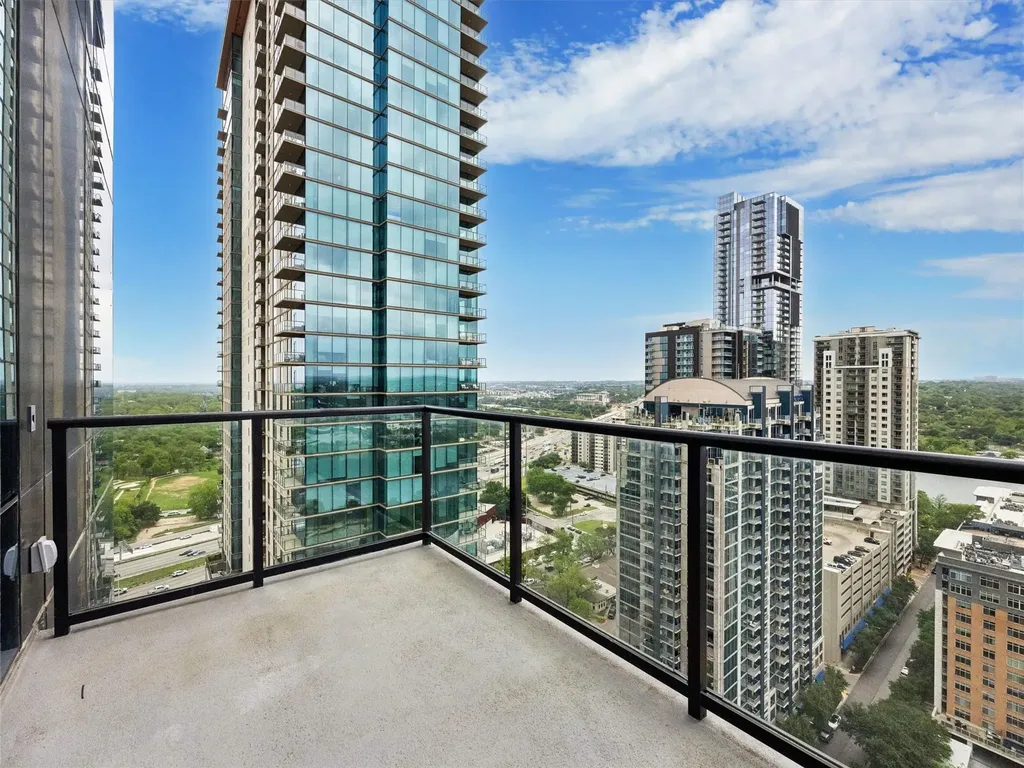 70 Rainey Street Austin TX 78701