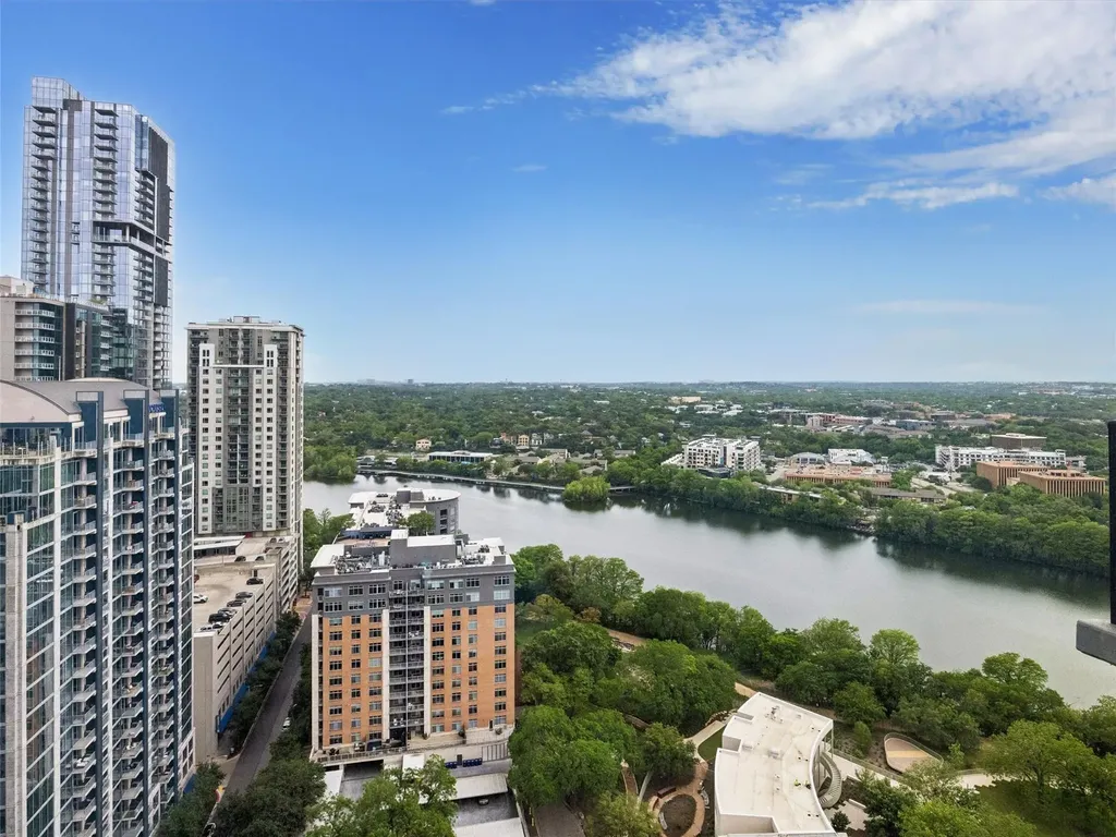 70 Rainey Street Austin TX 78701