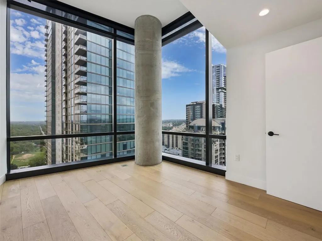 70 Rainey Street Austin TX 78701