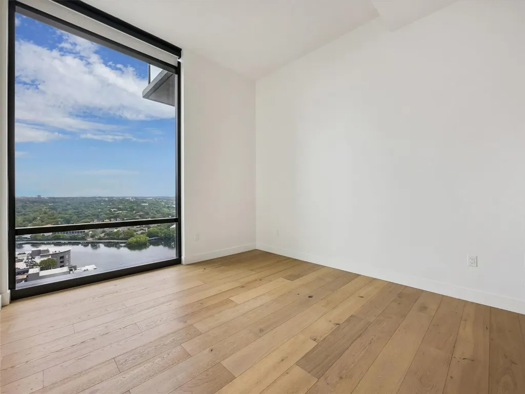 70 Rainey Street Austin TX 78701