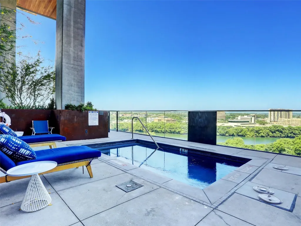 70 Rainey Street Austin TX 78701