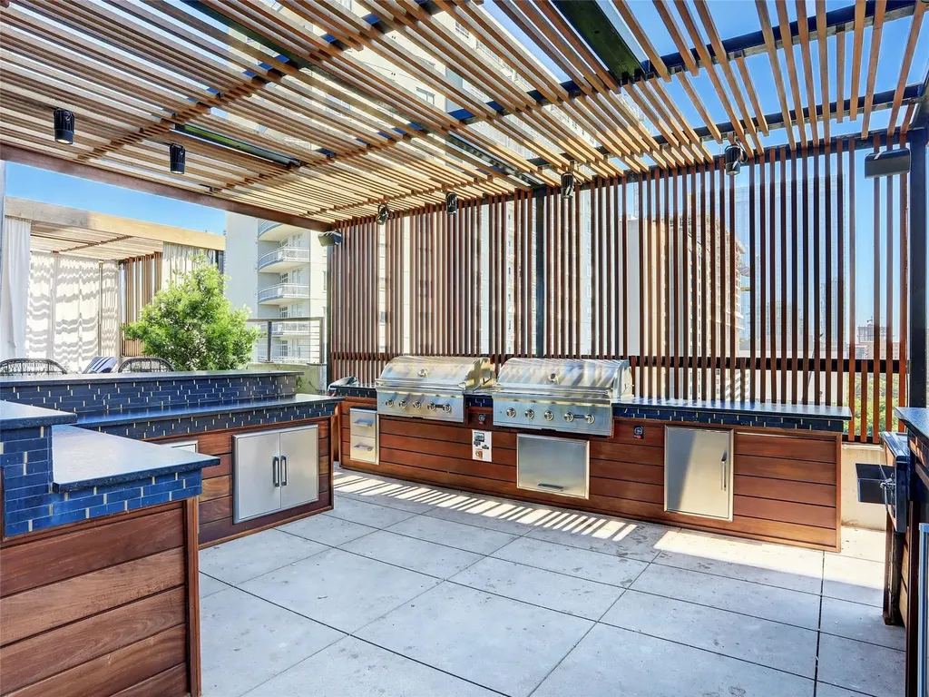 70 Rainey Street Austin TX 78701