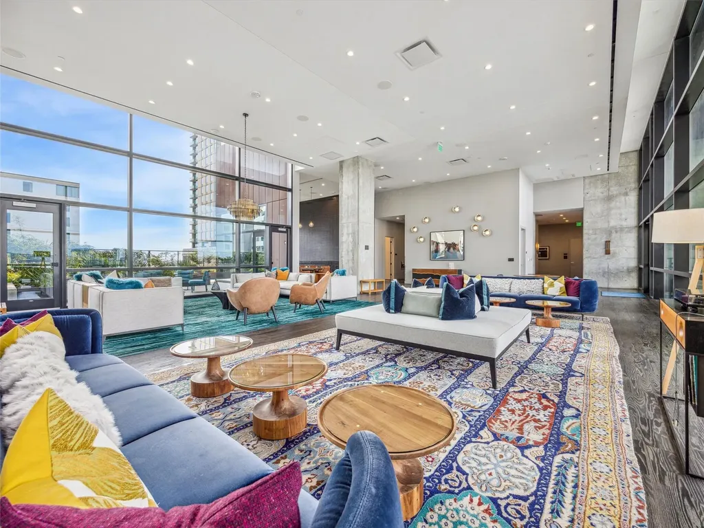 70 Rainey Street Austin TX 78701