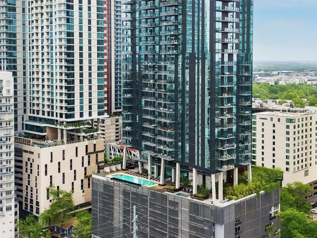 70 Rainey Street Austin TX 78701