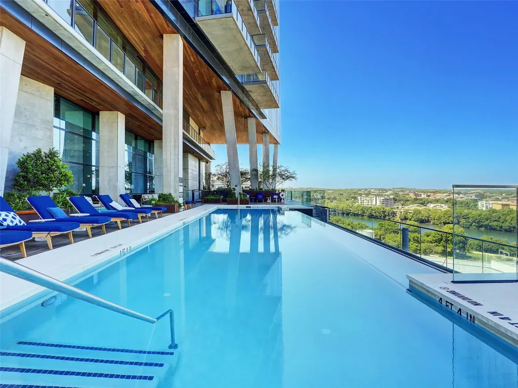 70 Rainey Street Austin TX 78701