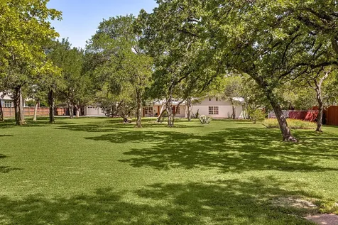 1501 W Park Street Cedar Park TX 78613