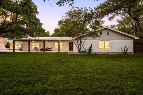 1501 W Park Street Cedar Park TX 78613