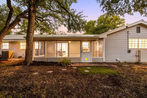 1501 W Park Street Cedar Park TX 78613
