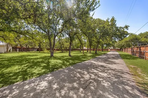1501 W Park Street Cedar Park TX 78613
