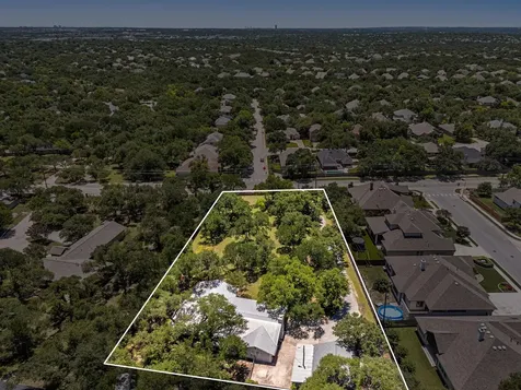 1501 W Park Street Cedar Park TX 78613