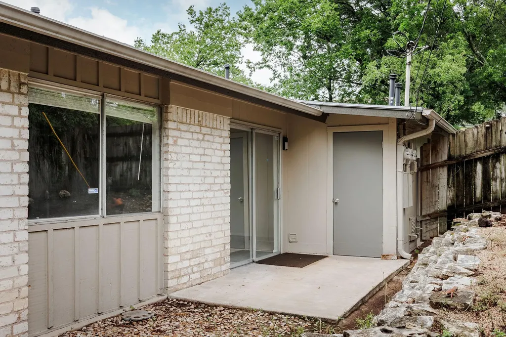 2012 Cody Court Austin TX 78704