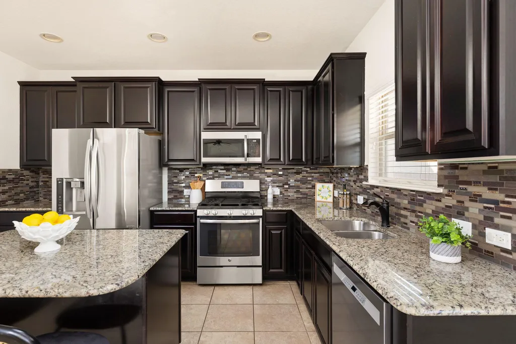 2400 Leonards Pass Leander TX 78641