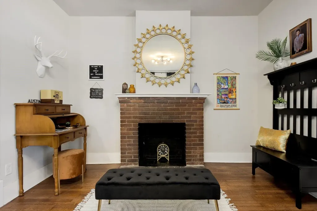 712 E 44th Street Austin TX 78751