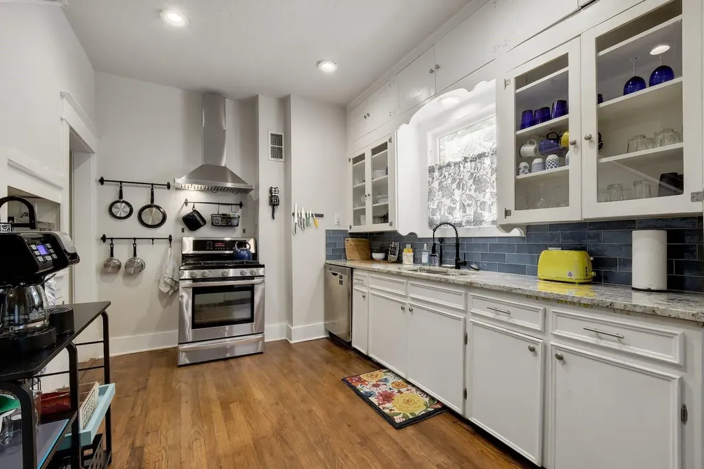 712 E 44th Street Austin TX 78751