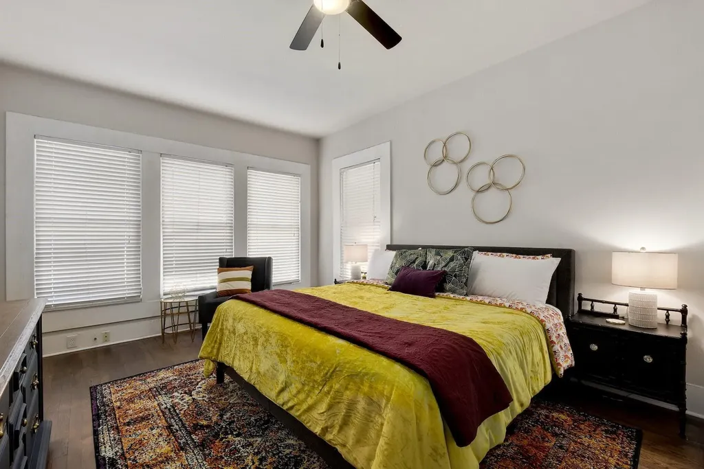 712 E 44th Street Austin TX 78751