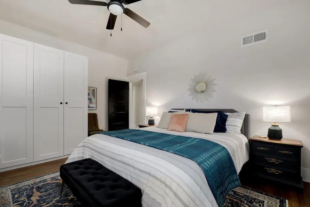 712 E 44th Street Austin TX 78751