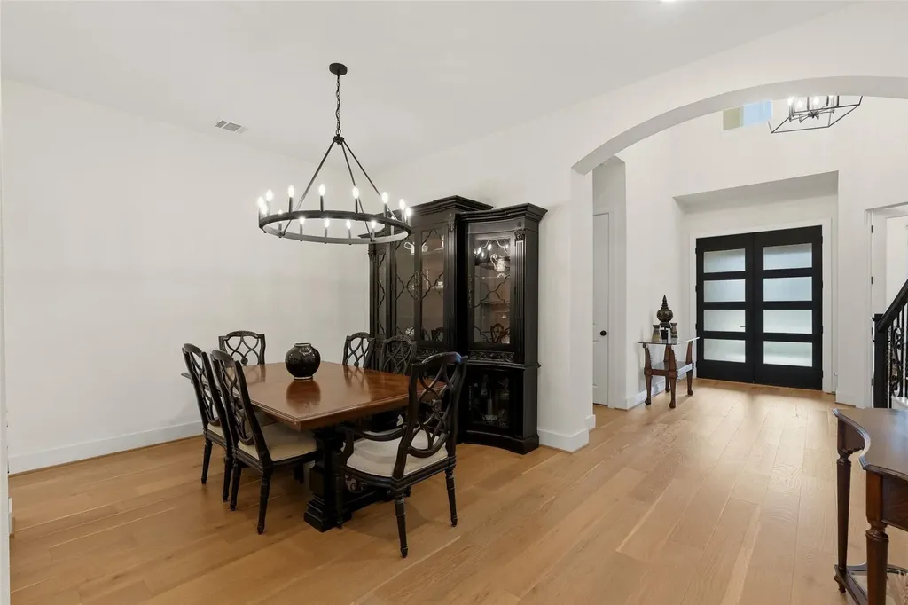 542 Running Bird Road Austin TX 78737