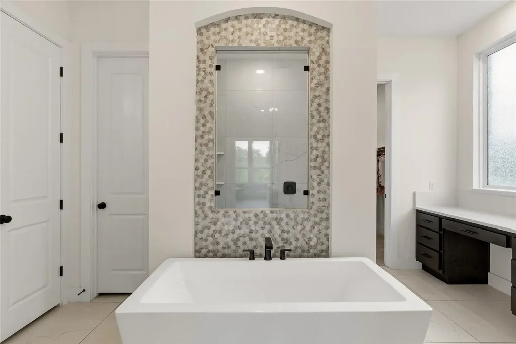 542 Running Bird Road Austin TX 78737
